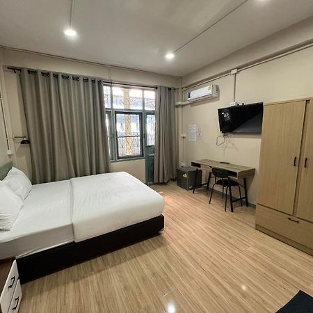 Bangwa House - Mrt Bangwa Station Hotel กรุงเทพมหานคร ภายนอก รูปภาพ